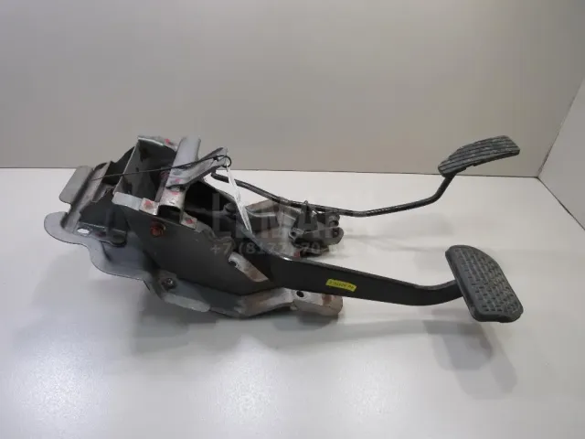 Блок педалей для  Ford Fiesta 1995-2001