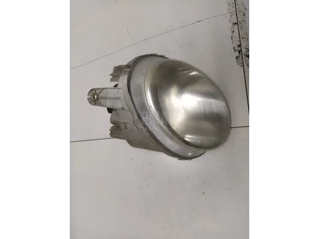 Фара левая