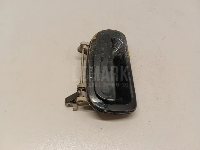 Ручка двери передней наружная правая для  GM GMC Envoy 2001-2009