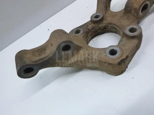 Кулак поворотный задний правый для  Ford Transit 0-1986