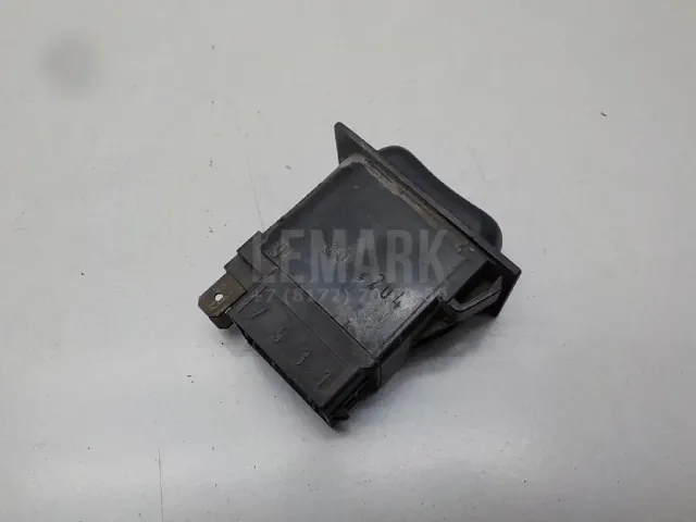 Кнопка стеклоподъемника для  BMW X1 E84 2009-2015