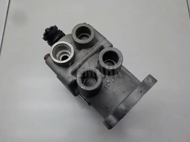 Кран тормозной главный для  Chevrolet Lumina APV/Trans Sport 1996-2005