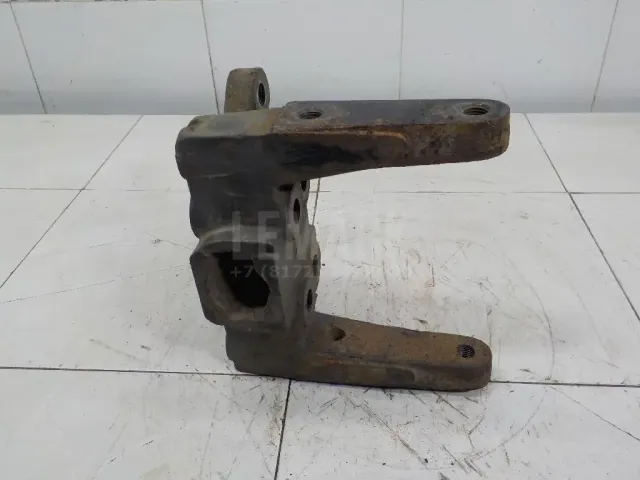 Кронштейн переднего бампера для  BMW X1 E84 2009-2015