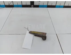Ответная часть замка капота
