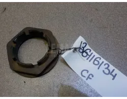 Гайка передней ступицы