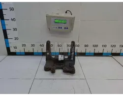 Кронштейн реактивной тяги