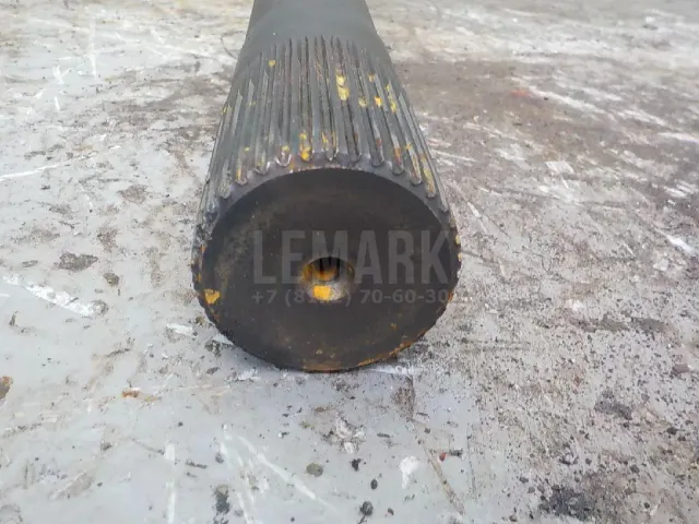 Полуось задняя левая