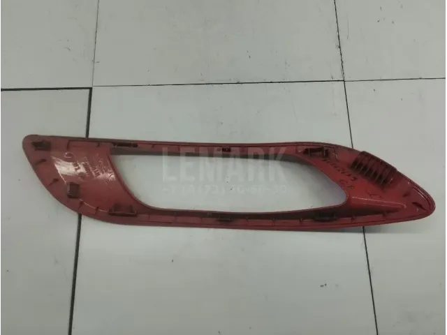 Рамка противотуманной фары левой для  Citroen C5 2004-2008