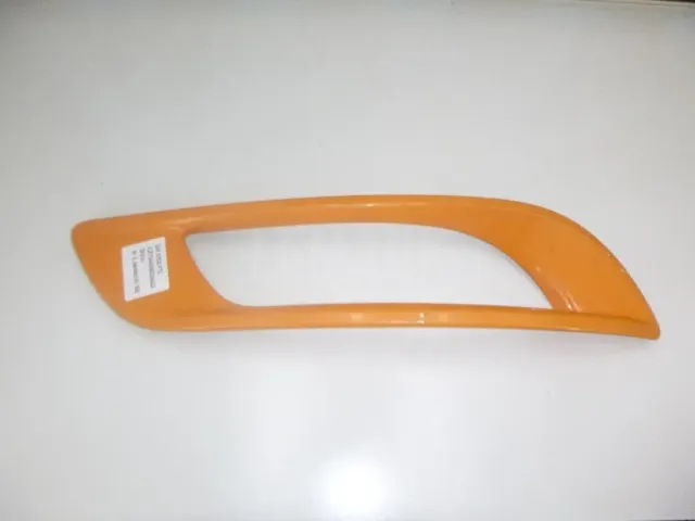 Рамка противотуманной фары правой для  BMW X5 E70 2007-2013