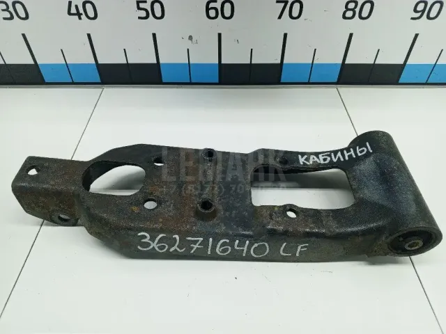 Кронштейн кабины