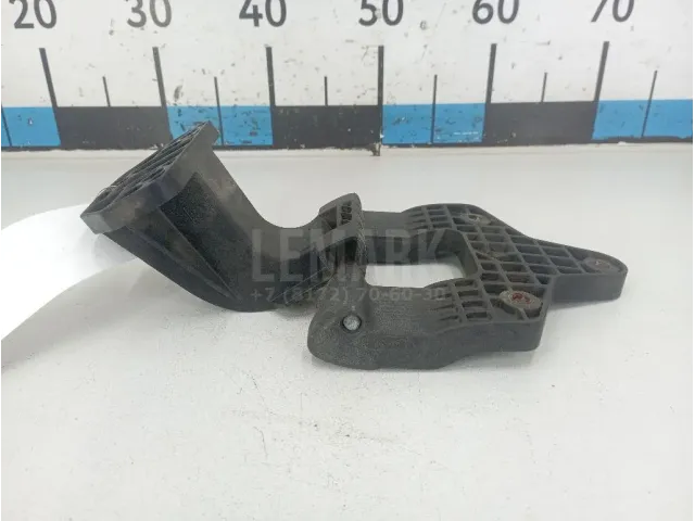 Петля капота для  Exeed TXL (M32T) 2019