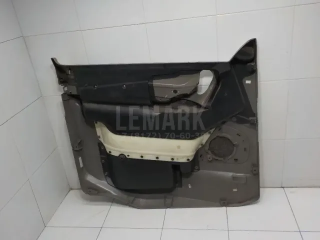 Обшивка двери передней правой для  BMW 5-serie E60/E61 2003-2009