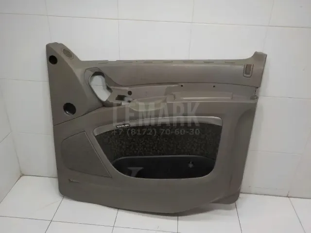 Обшивка двери передней правой для  BMW 5-serie E60/E61 2003-2009