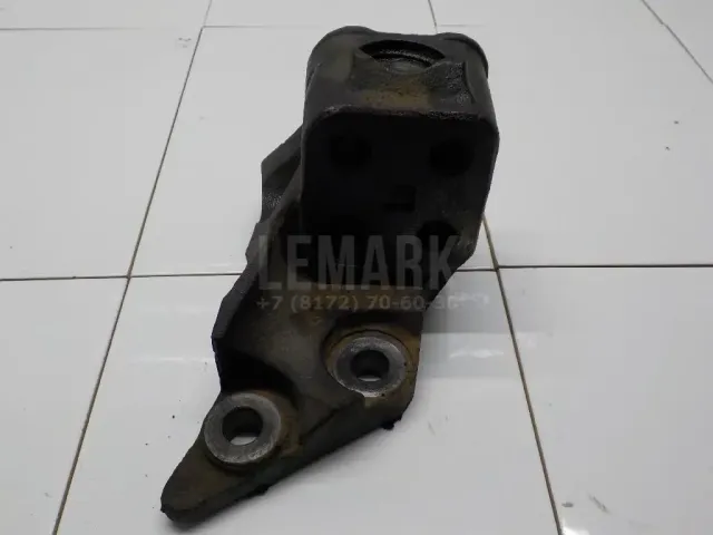 Кронштейн двигателя задний для  Chery