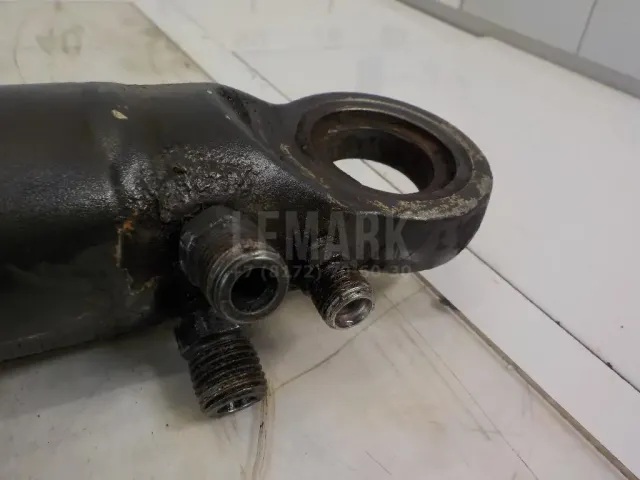 Рабочий цилиндр подъема кабины для  Ford Fiesta 2001-2008