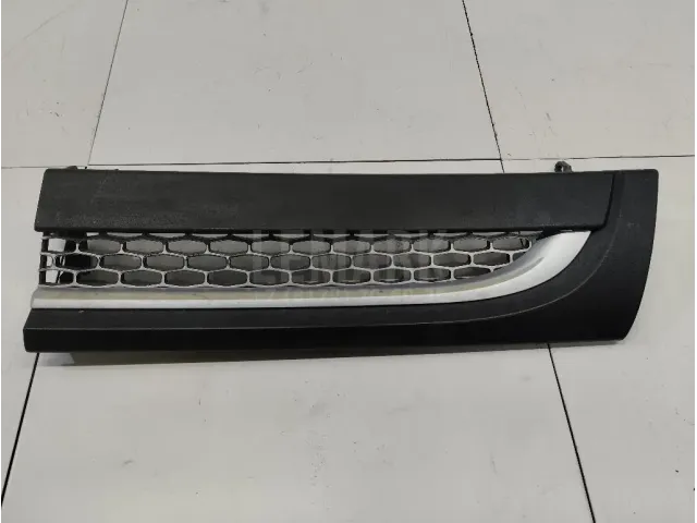 Решетка радиатора левая для  FAW Besturn B50 2009-2016
