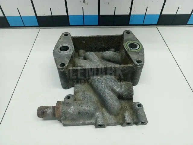 Кронштейн радиатора для  BMW X3 E83 2004-2010