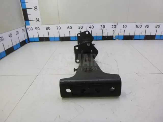 Кронштейн глушителя для  CASE SV300 2012