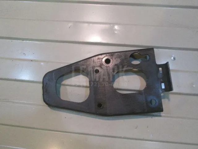 Кронштейн усилителя переднего бампера правый для  BMW 2-serie F22/F23/F87 2013-2020