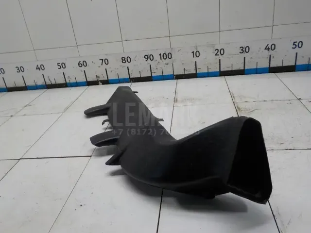 Воздуховод отопителя