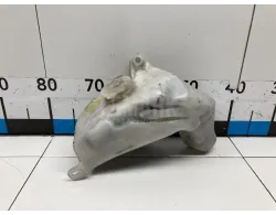 Бачок омывателя лобового стекла