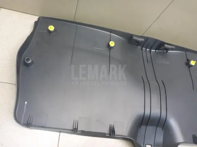 Обшивка двери багажника для  Fiat Sedici 2007-2014