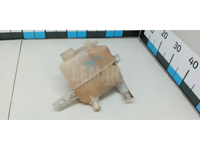 Бачок расширительный