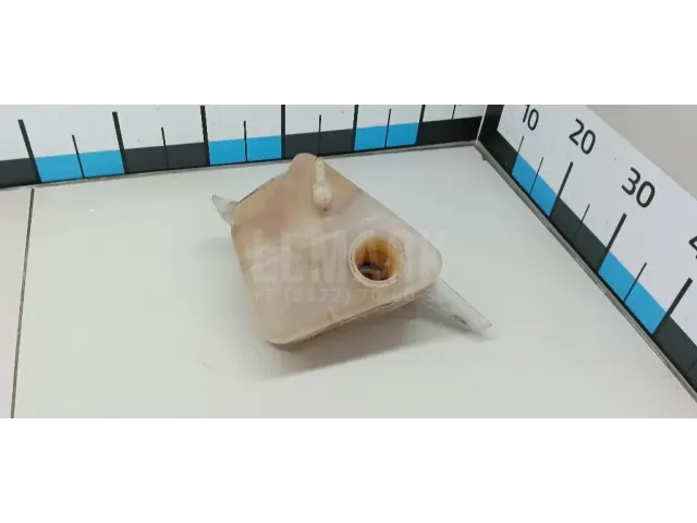 Бачок расширительный