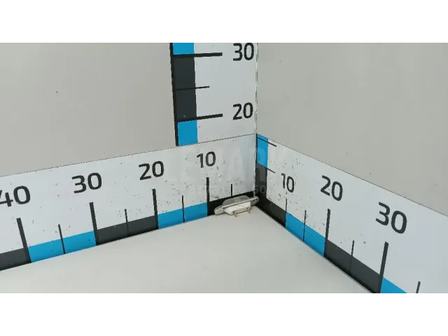 Фонарь подсветки номера