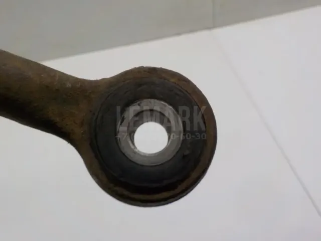Тяга рулевая
