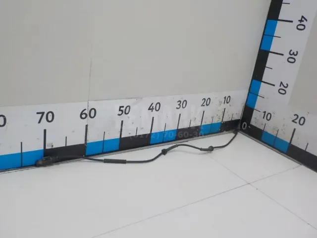 Датчик ABS задний
