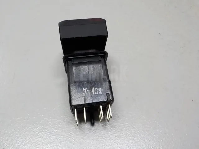 Кнопка аварийной сигнализации для  Chevrolet Evanda 2004-2006
