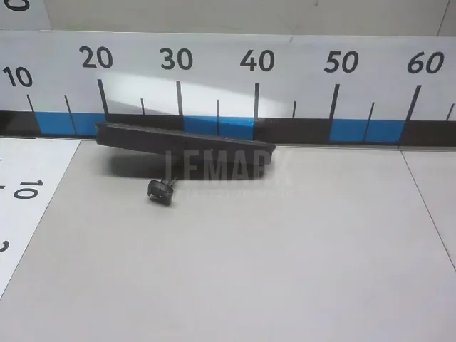 Зеркало заднего вида