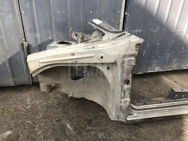 Стойка передней двери для  Honda Accord VI 1998-2002