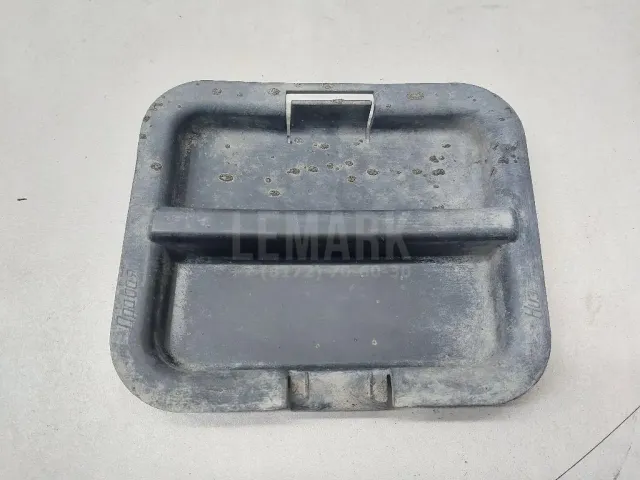 Лючок локера