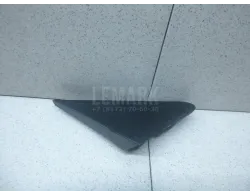 Накладка зеркала правого