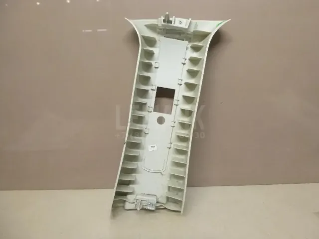 Обшивка стойки