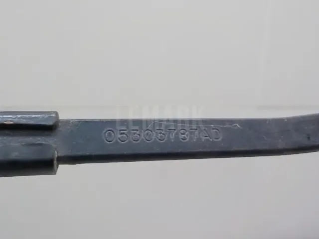 Поводок стеклоочистителя заднего для  Geely Geometry C (GE13-J2) 2020