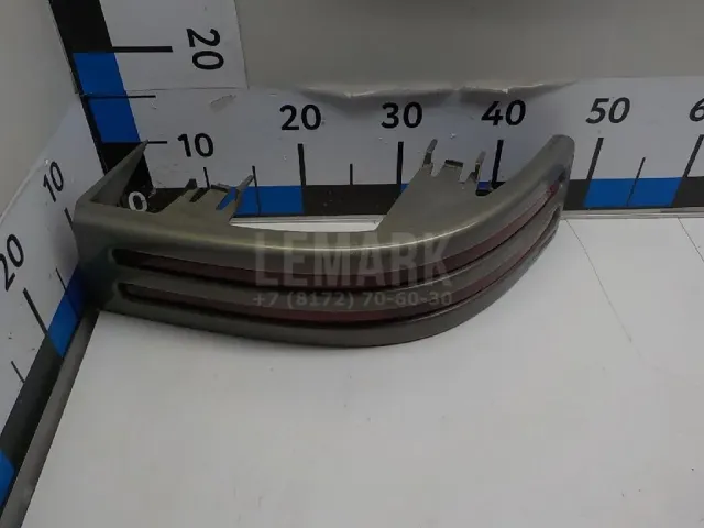 Планка под фонарь правая для  BMW 1-serie F20/F21 2011-2019