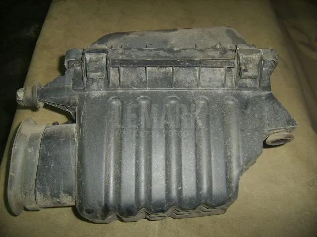 Корпус воздушного фильтра для  Audi A3 [8P1] 2003-2013