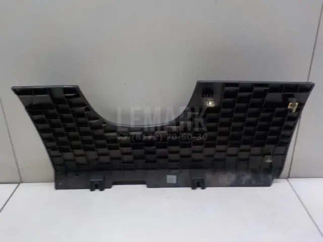 Накладка (кузов внутри) для  BMW X5 G05 2018