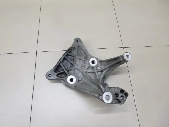 Кронштейн кондиционера для  Ford Ranger 2006-2012