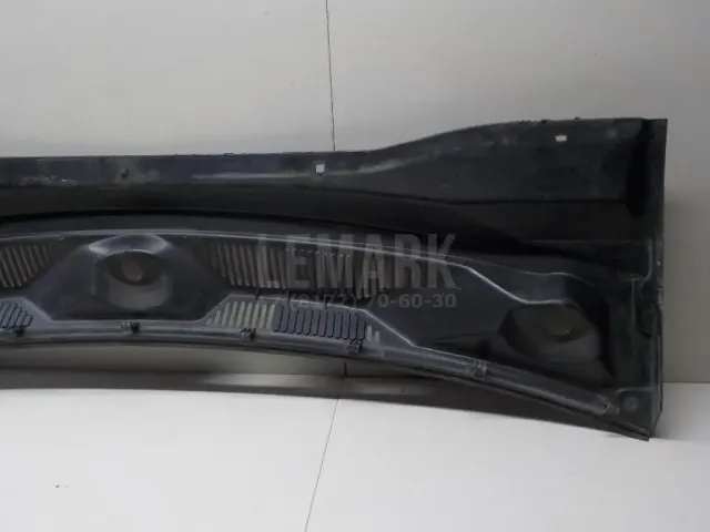 Решетка стеклооч. (планка под лобовое стекло) для  BMW 3-serie E46 1998-2005