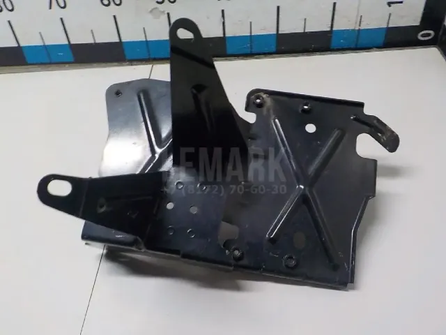 Кронштейн блока управления двигателем для  Ford B-MAX 2012-2018
