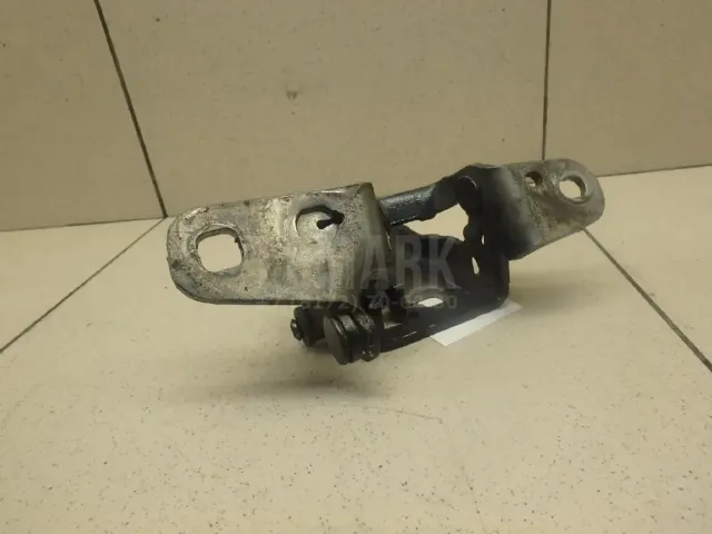 Петля двери передней правой нижняя для  Audi A4 [B6] 2000-2004