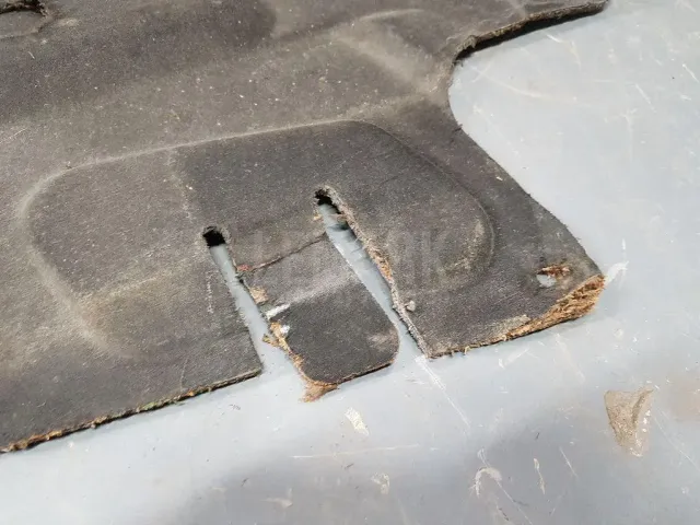 Шумоизоляция капота для  Chrysler Grand Voyager/Grand Caravan (RT) 2007-2020