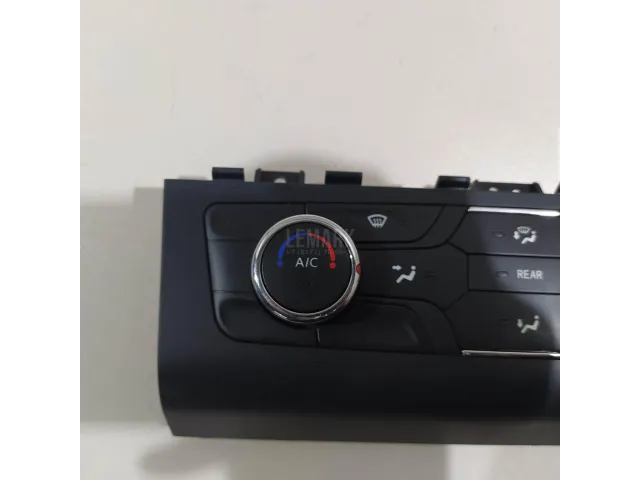 Блок управления климатической установкой для  BMW i3 (I01) 2013-2022