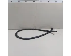Уплотнитель капота