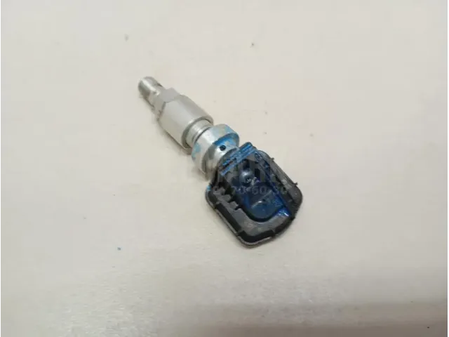 Датчик давления в шине (TPMS) для  BMW X1 F48 2014-2022