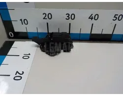 Замок двери задней правой